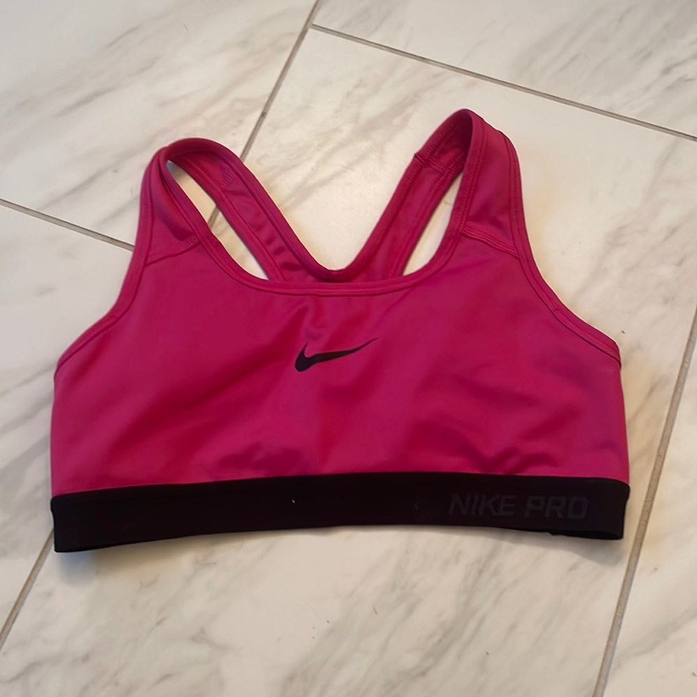 Nike Pro Sports Bra
